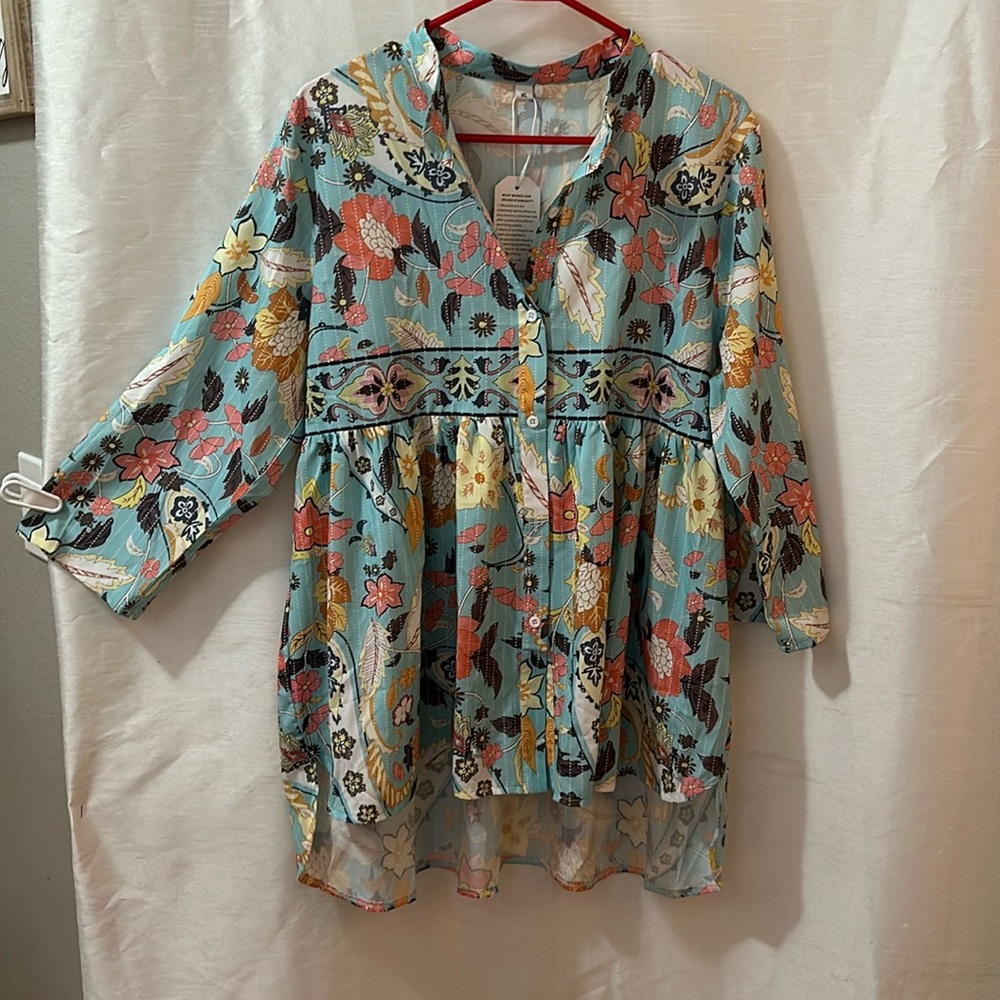XL Flower 3/4 Sleeve Blouse